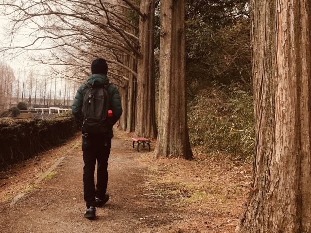 孤独を感じる男性